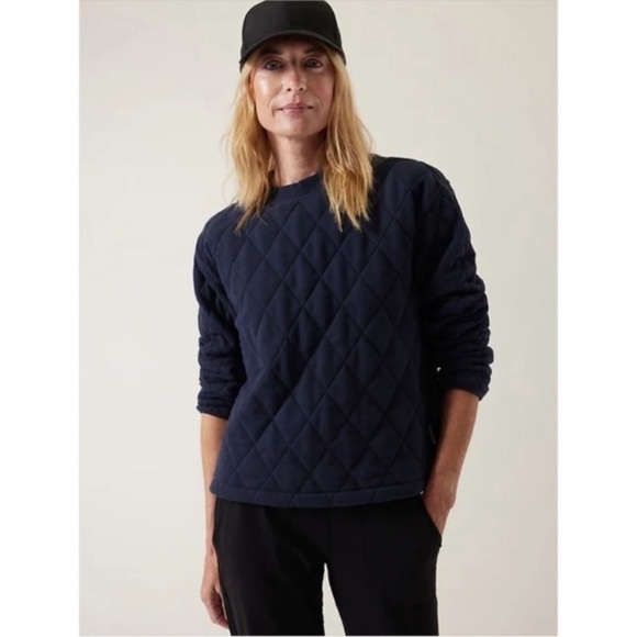 Athleta Retroplush Quilted Crewneck Sweatshirt size M - Picture 1 of 15